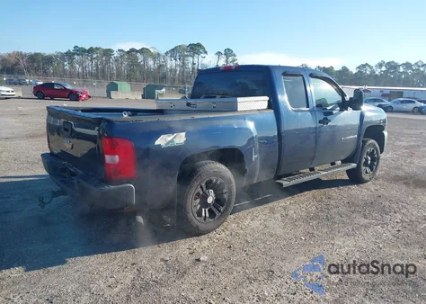 2008 Chevrolet Silverado 1500 Work Truck from USA, damaged, VIN 2GCEK19C881132877